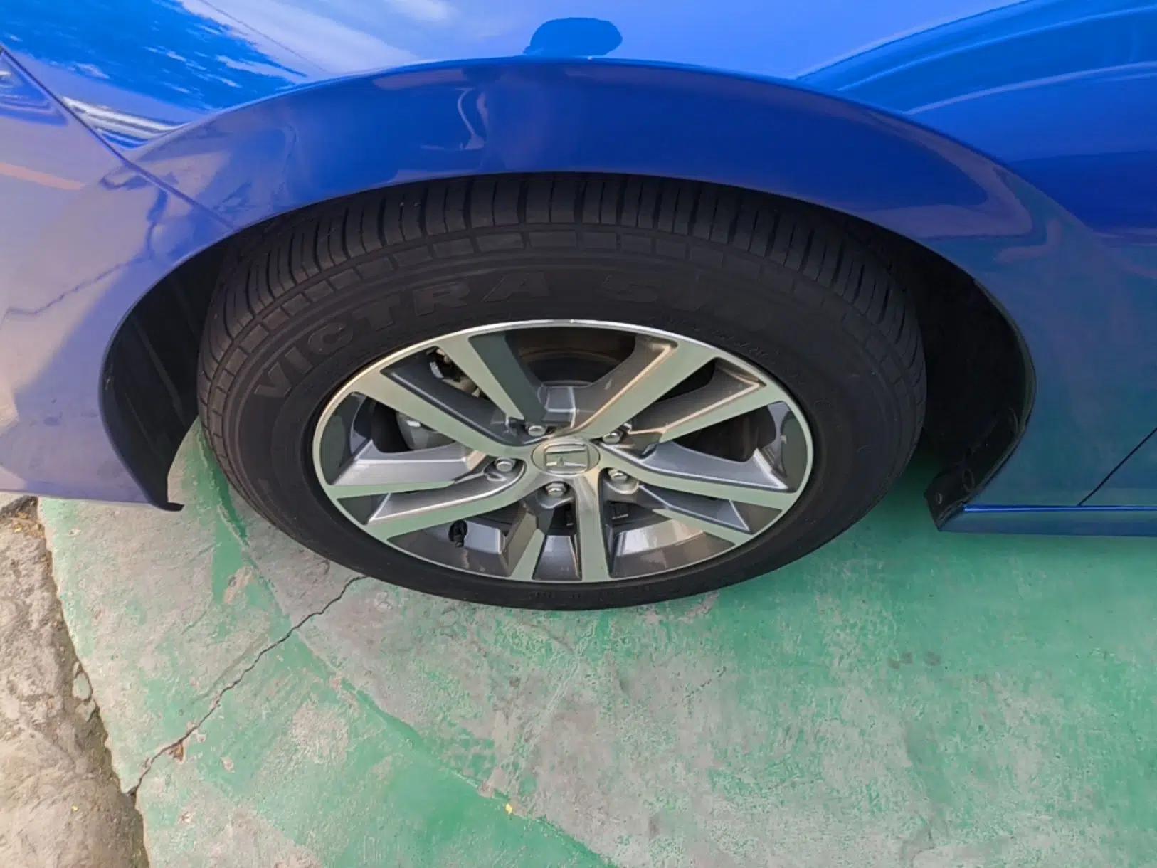 Honda Civic 2022 240TURBO CVT Dynamic Edition — миниатюра 10