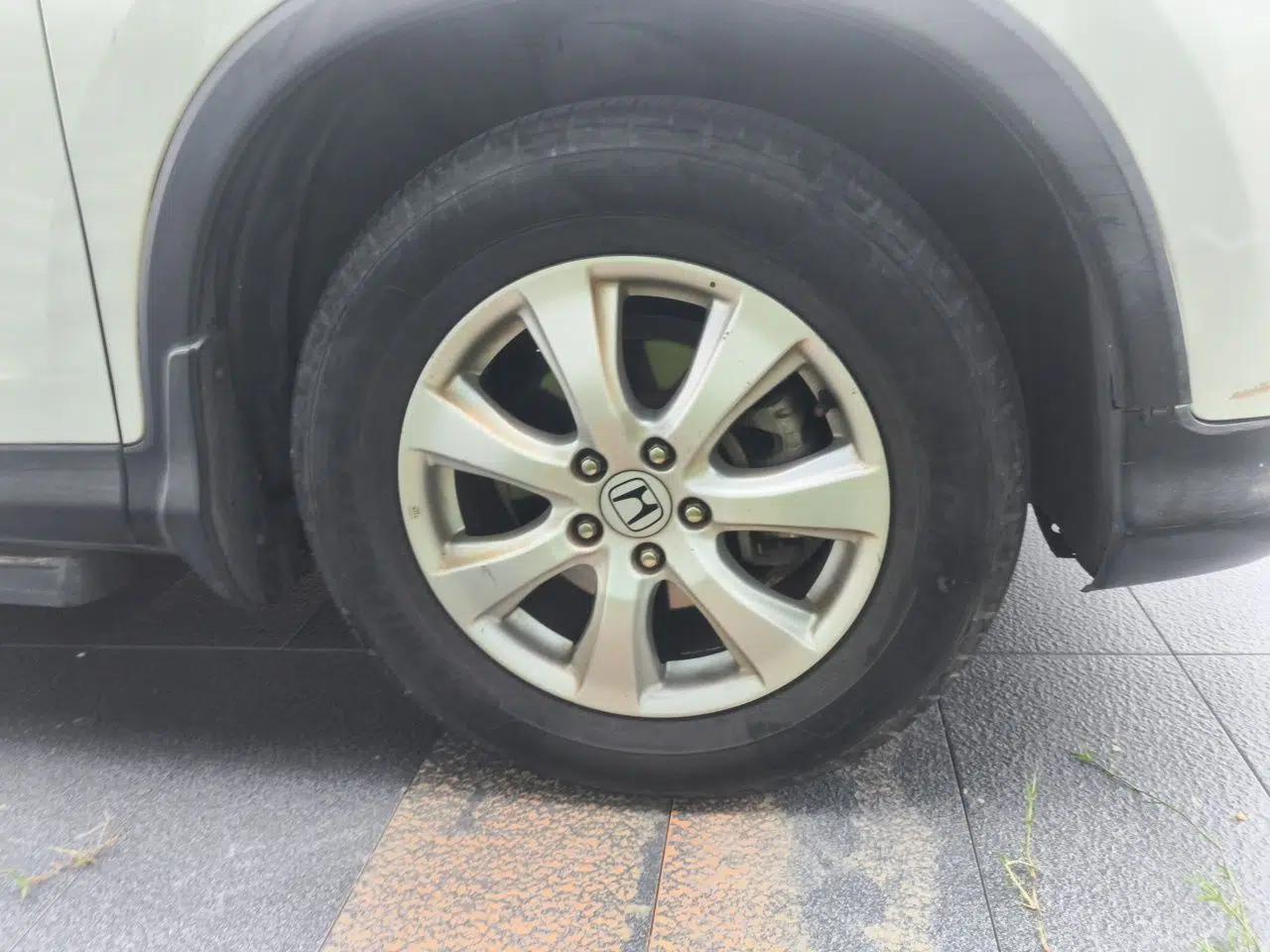 Honda CR-V 2012 2.0L two-wheel drive urban version — миниатюра 8