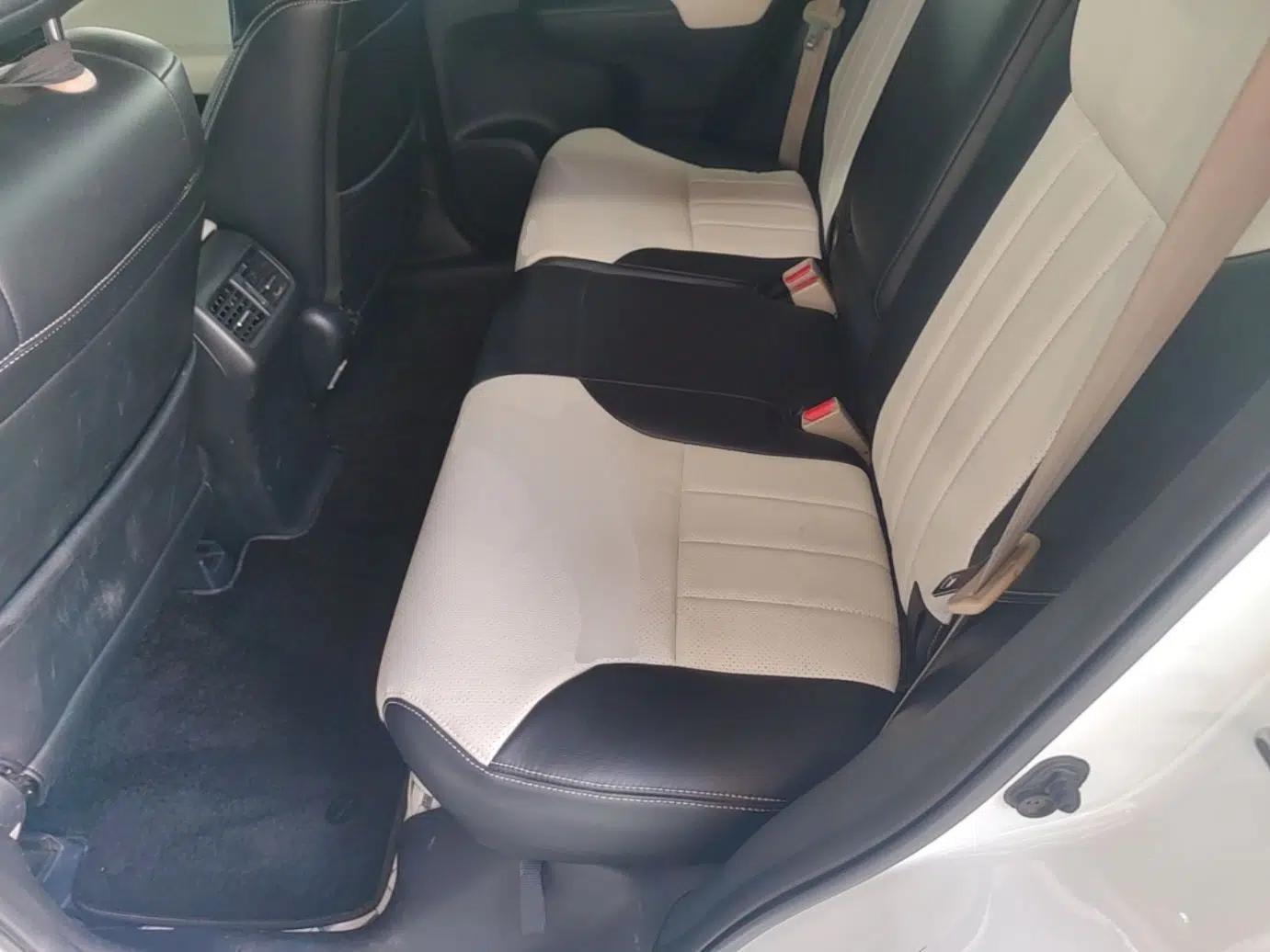 Honda CR-V 2016 2.0L two-wheel drive Urban Edition — миниатюра 20