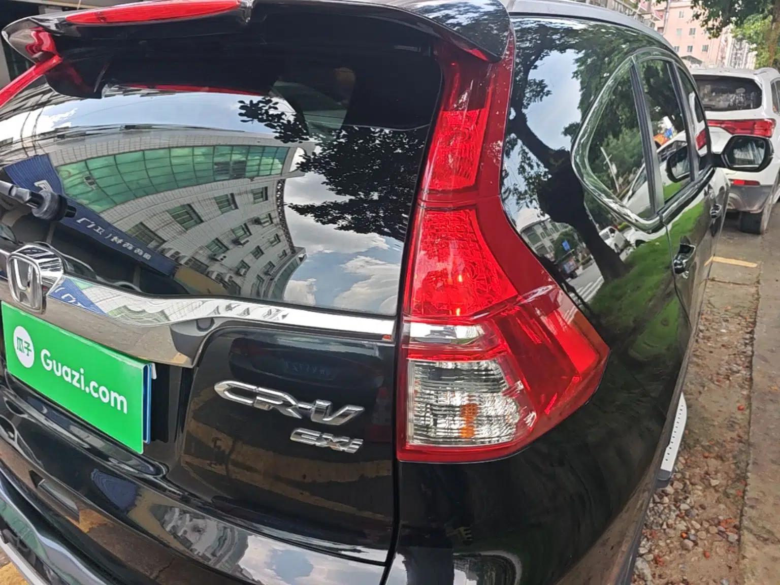 Honda CR-V 2015 2.0L two-wheel drive Fashion Edition — миниатюра 9