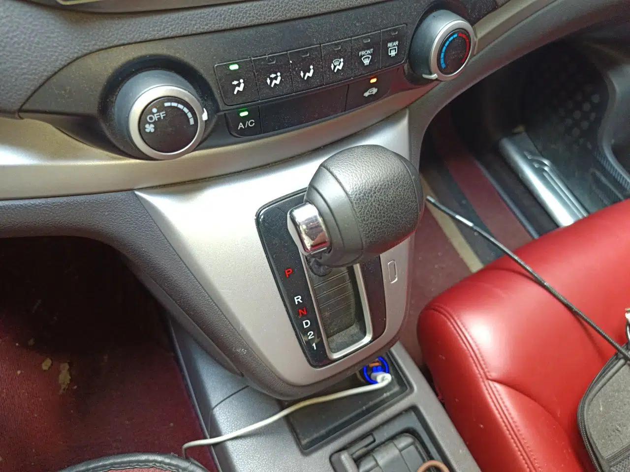Honda CR-V 2012 2.0L two-wheel drive urban version — миниатюра 14