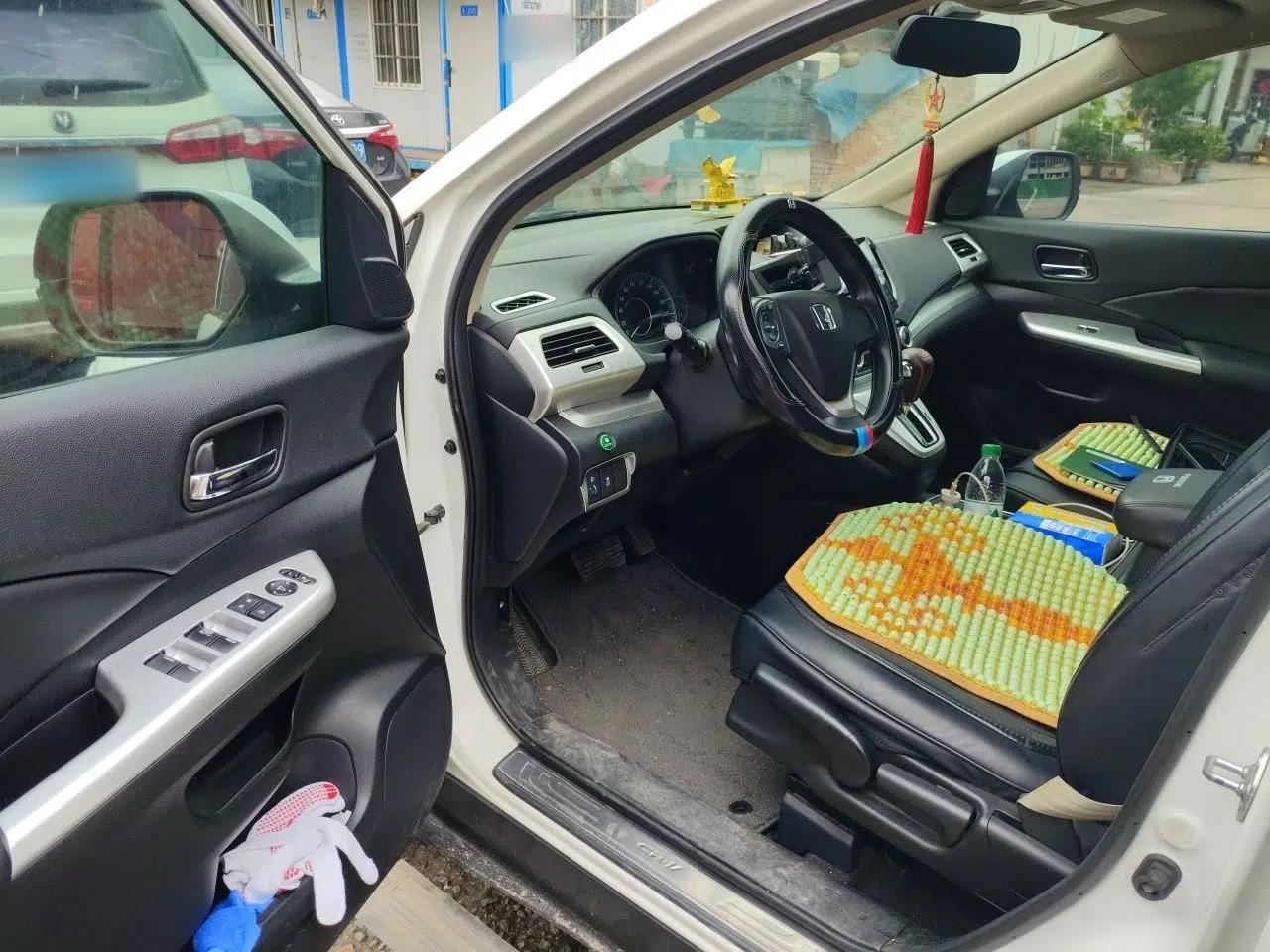 Honda CR-V 2015 2.0L two-wheel drive Fashion Edition — миниатюра 16