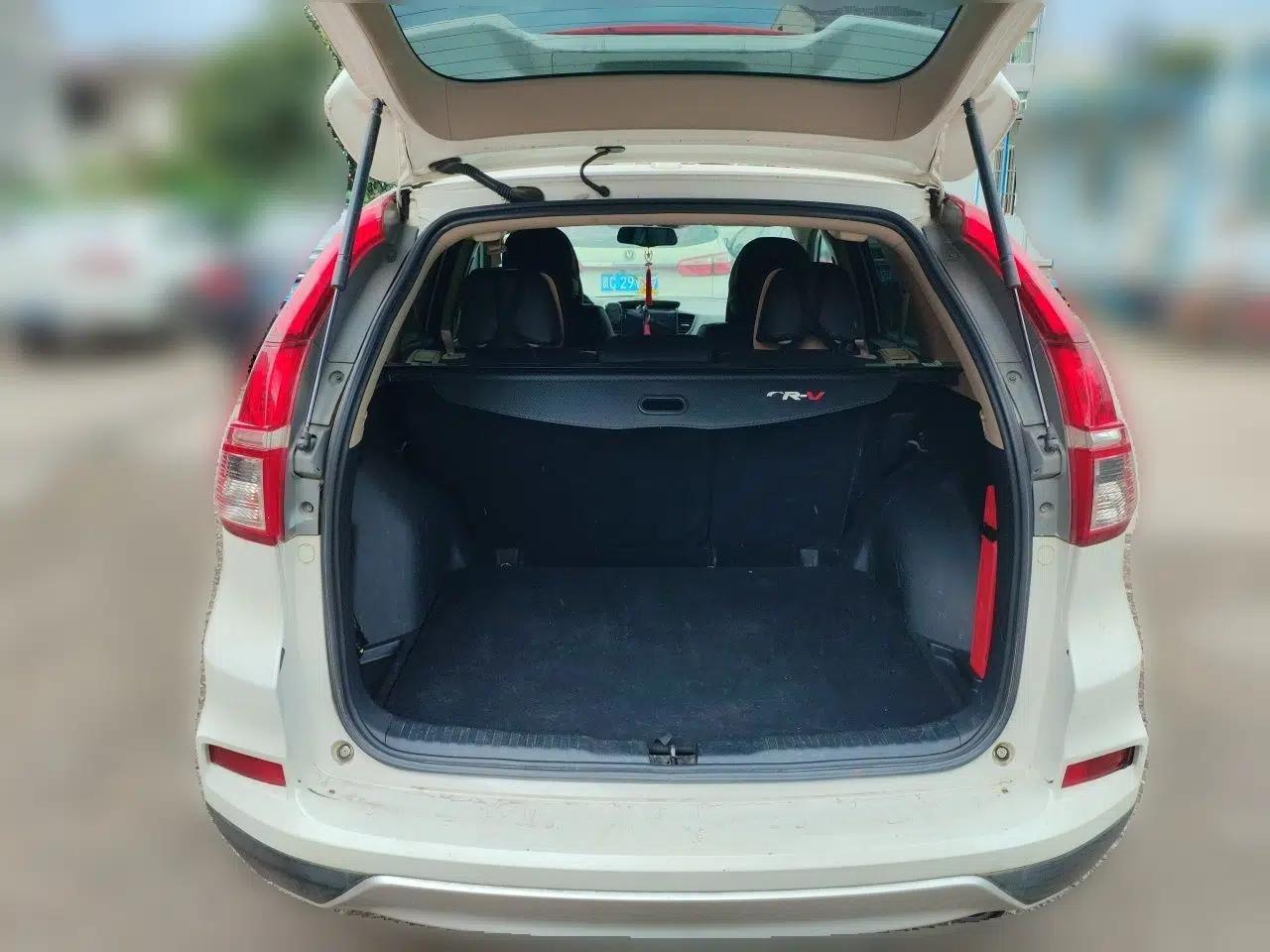Honda CR-V 2015 2.0L two-wheel drive Fashion Edition — миниатюра 19