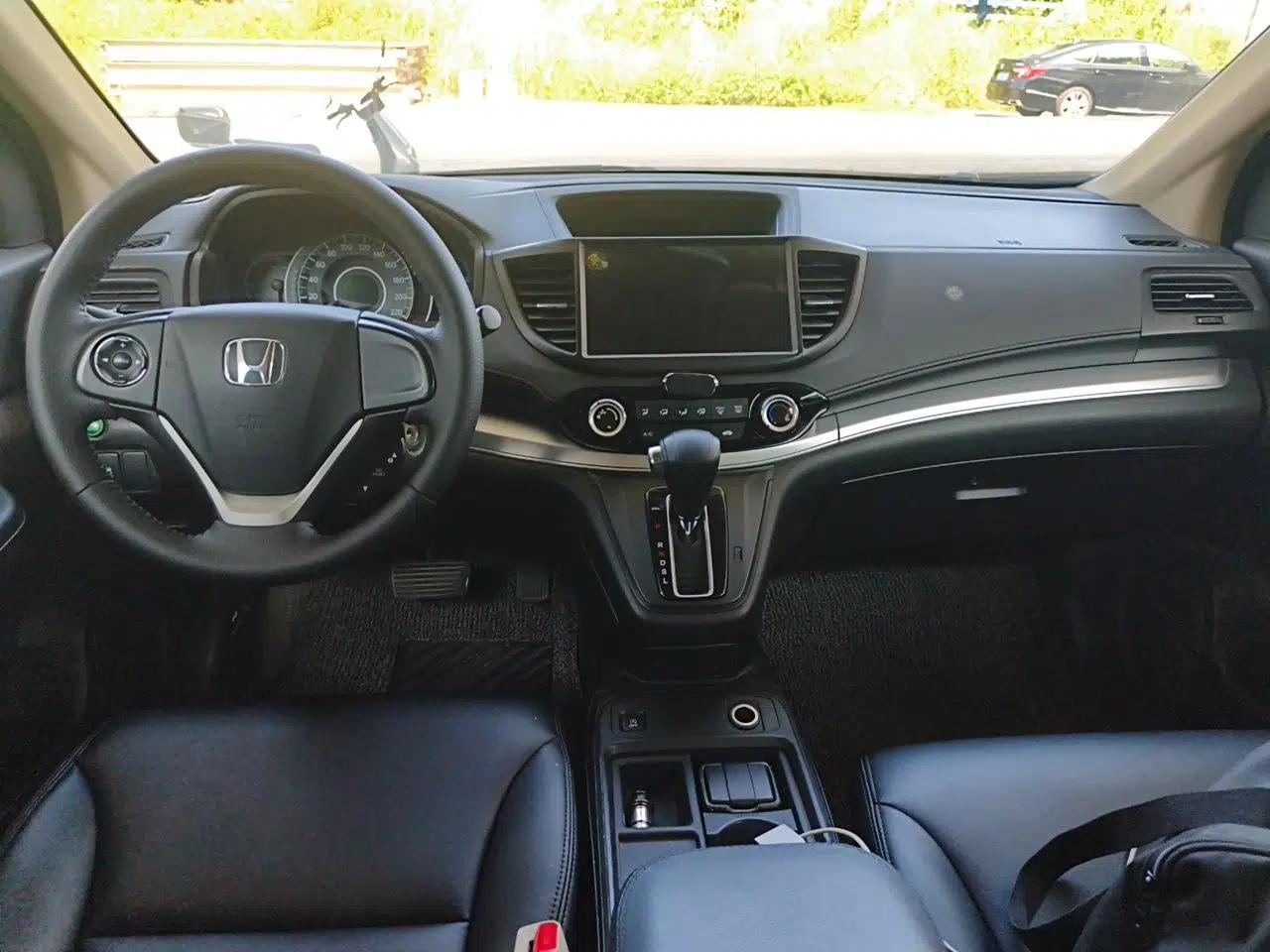 Honda CR-V 2016 2.0L two-wheel drive Urban Edition — миниатюра 9