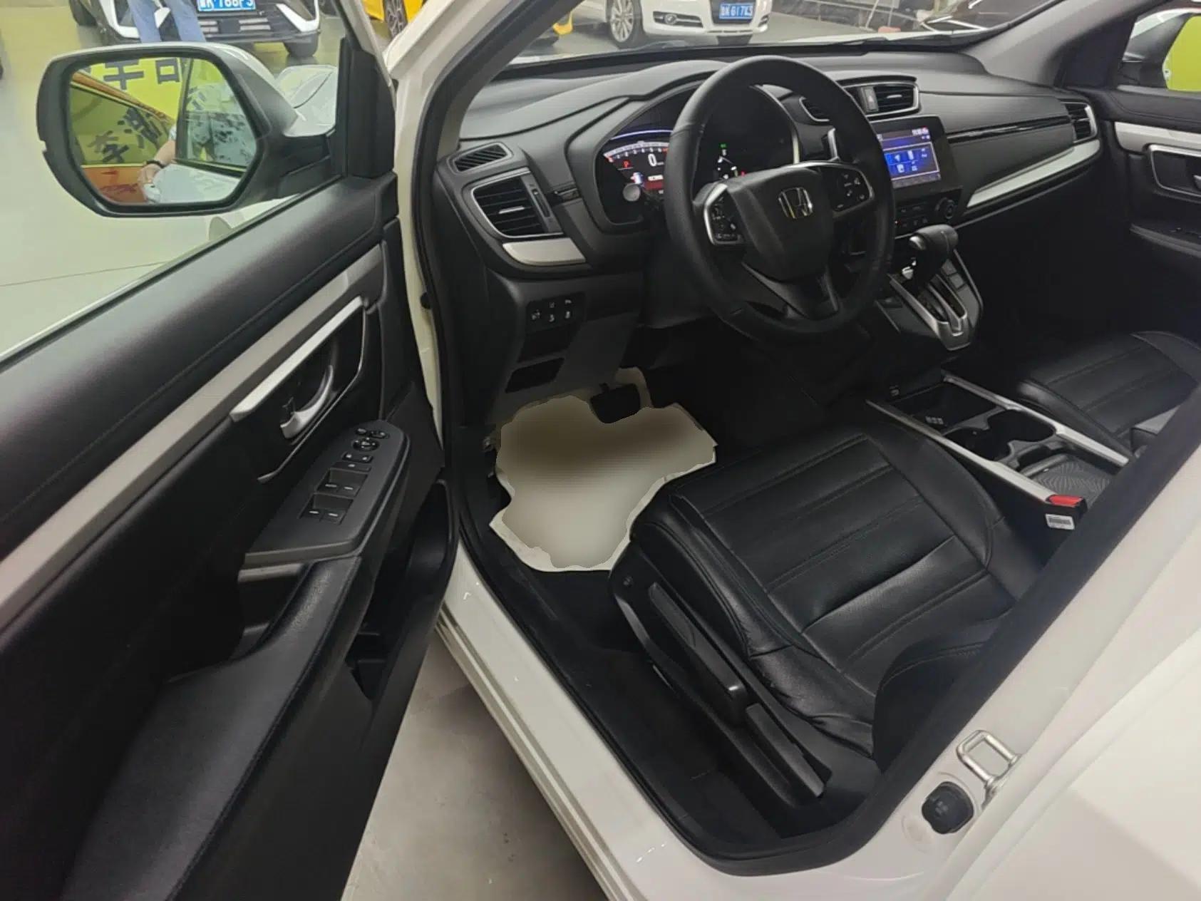 Honda CR-V 2021 240TURBO CVT Two-Wheel Drive Urban Edition — миниатюра 17