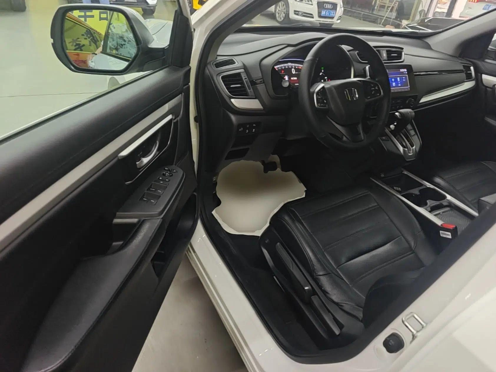 Honda CR-V 2021 240TURBO CVT Two-Wheel Drive Urban Edition — миниатюра 18