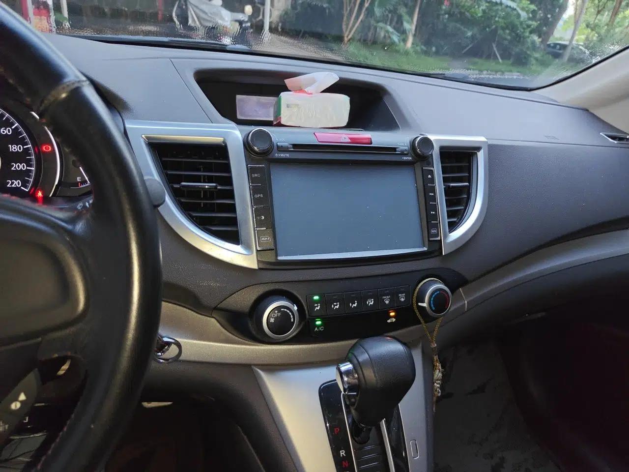 Honda CR-V 2012 2.0L two-wheel drive urban version — миниатюра 13