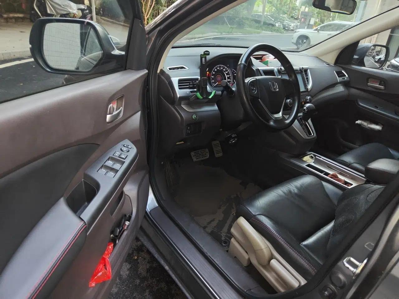 Honda CR-V 2012 2.0L two-wheel drive urban version — миниатюра 16