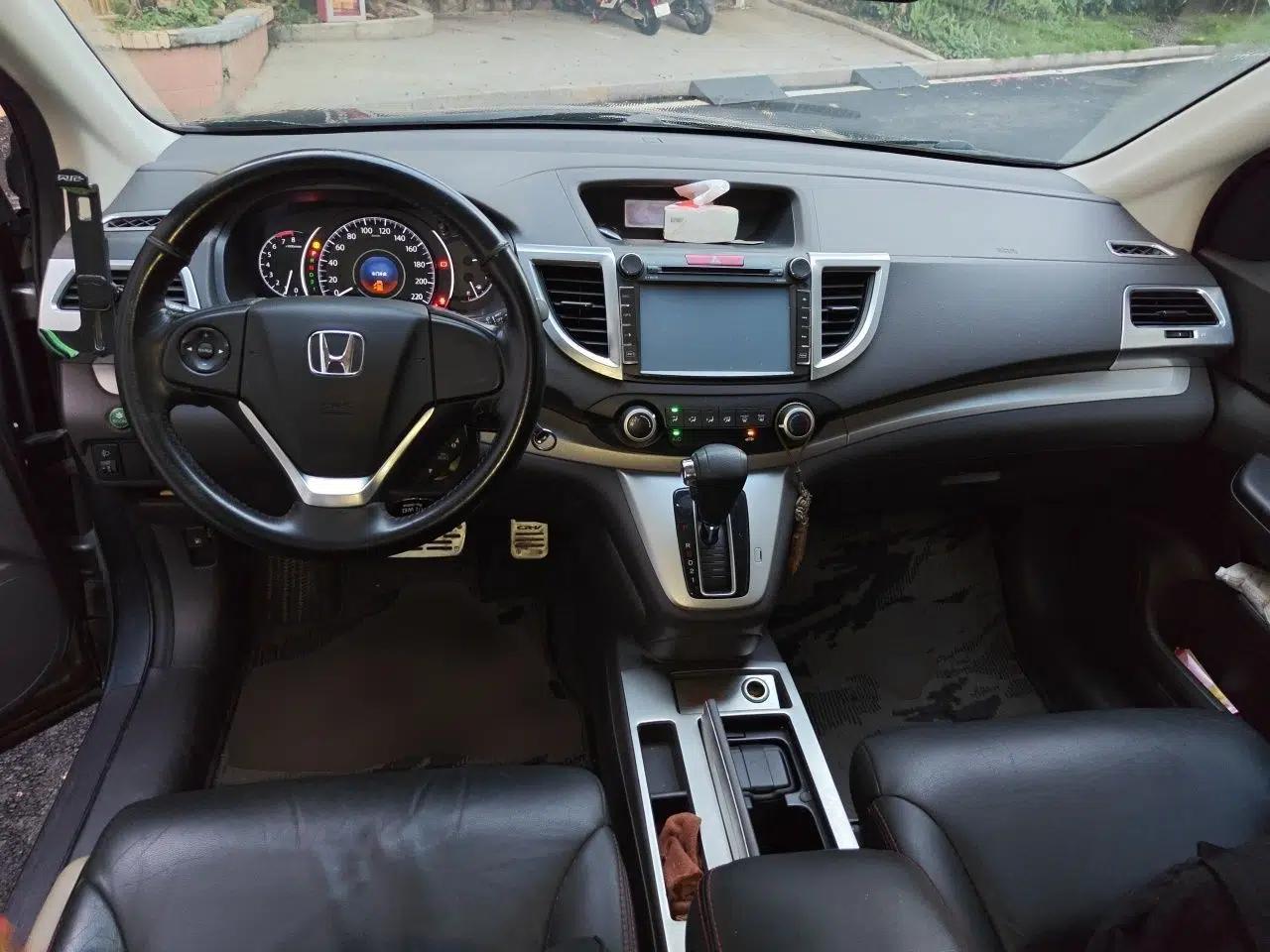 Honda CR-V 2012 2.0L two-wheel drive urban version — миниатюра 9