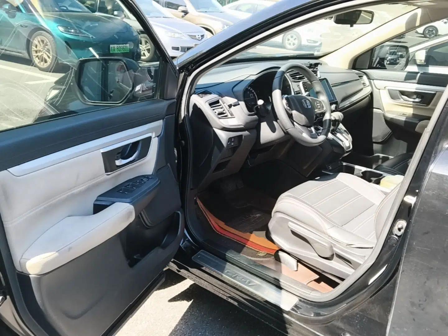Honda CR-V 2021 240TURBO CVT 2WD Comfort Version — миниатюра 23