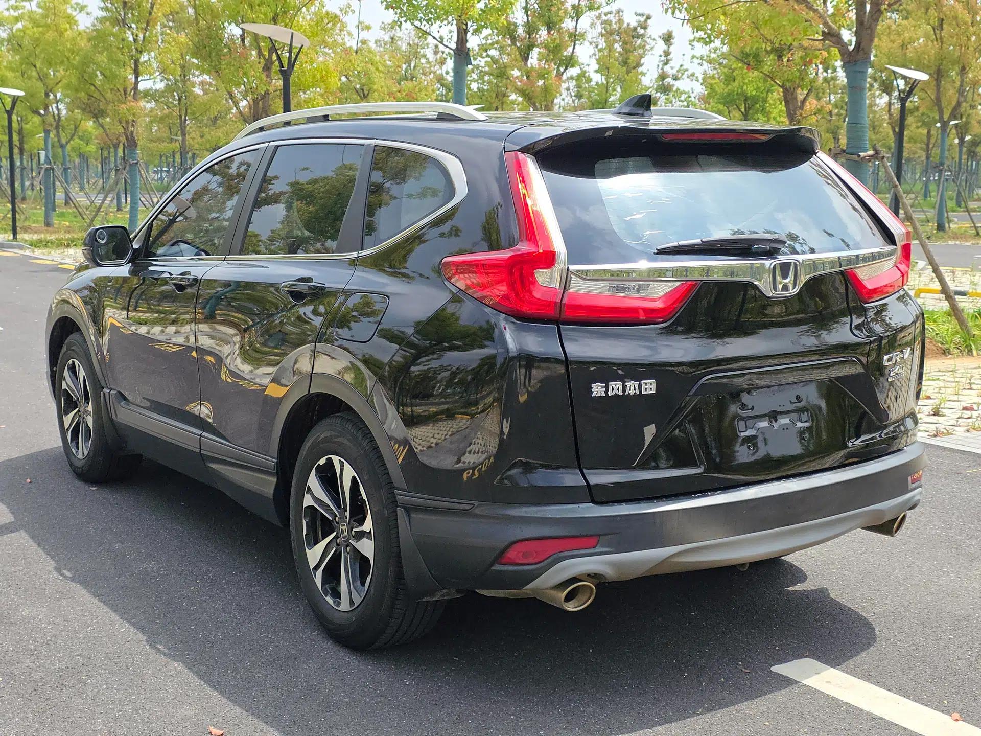 Honda CR-V 2017 240TURBO CVT 2WD Comfort Version — миниатюра 16