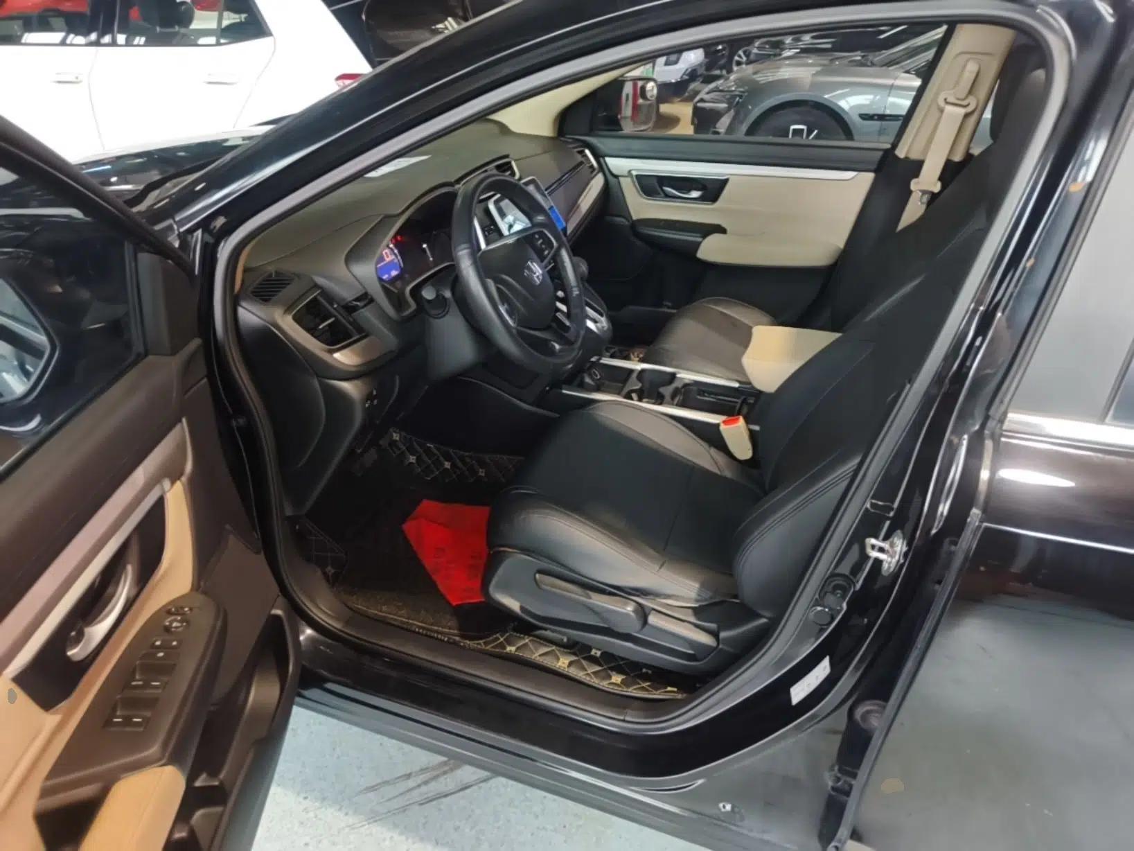 Honda CR-V 2017 240TURBO CVT 2WD Comfort Version — миниатюра 24