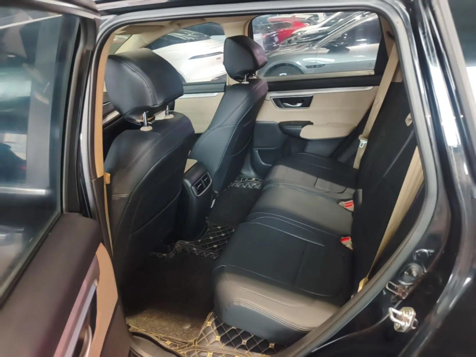 Honda CR-V 2017 240TURBO CVT 2WD Comfort Version — миниатюра 26