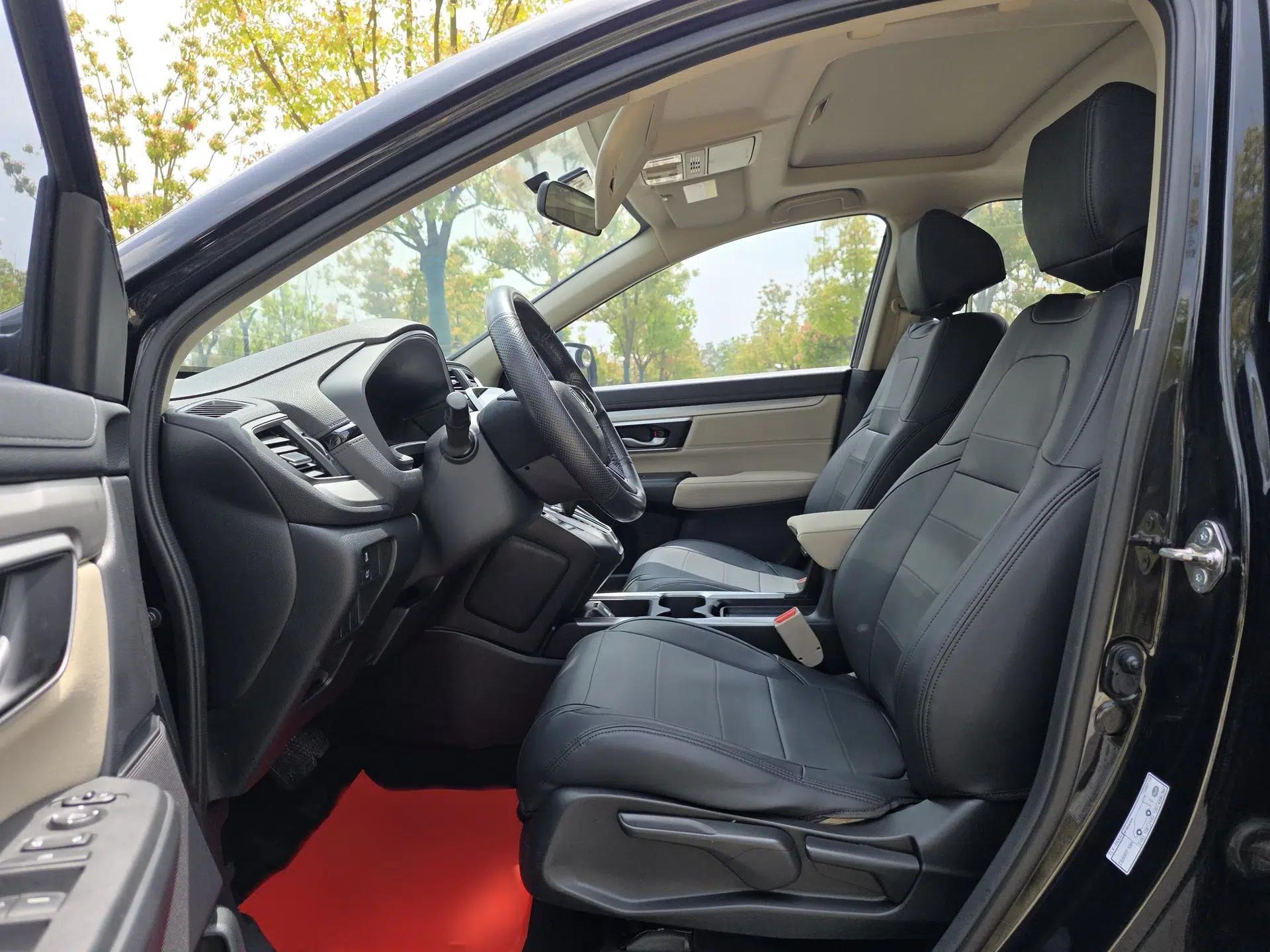Honda CR-V 2017 240TURBO CVT 2WD Comfort Version — миниатюра 30