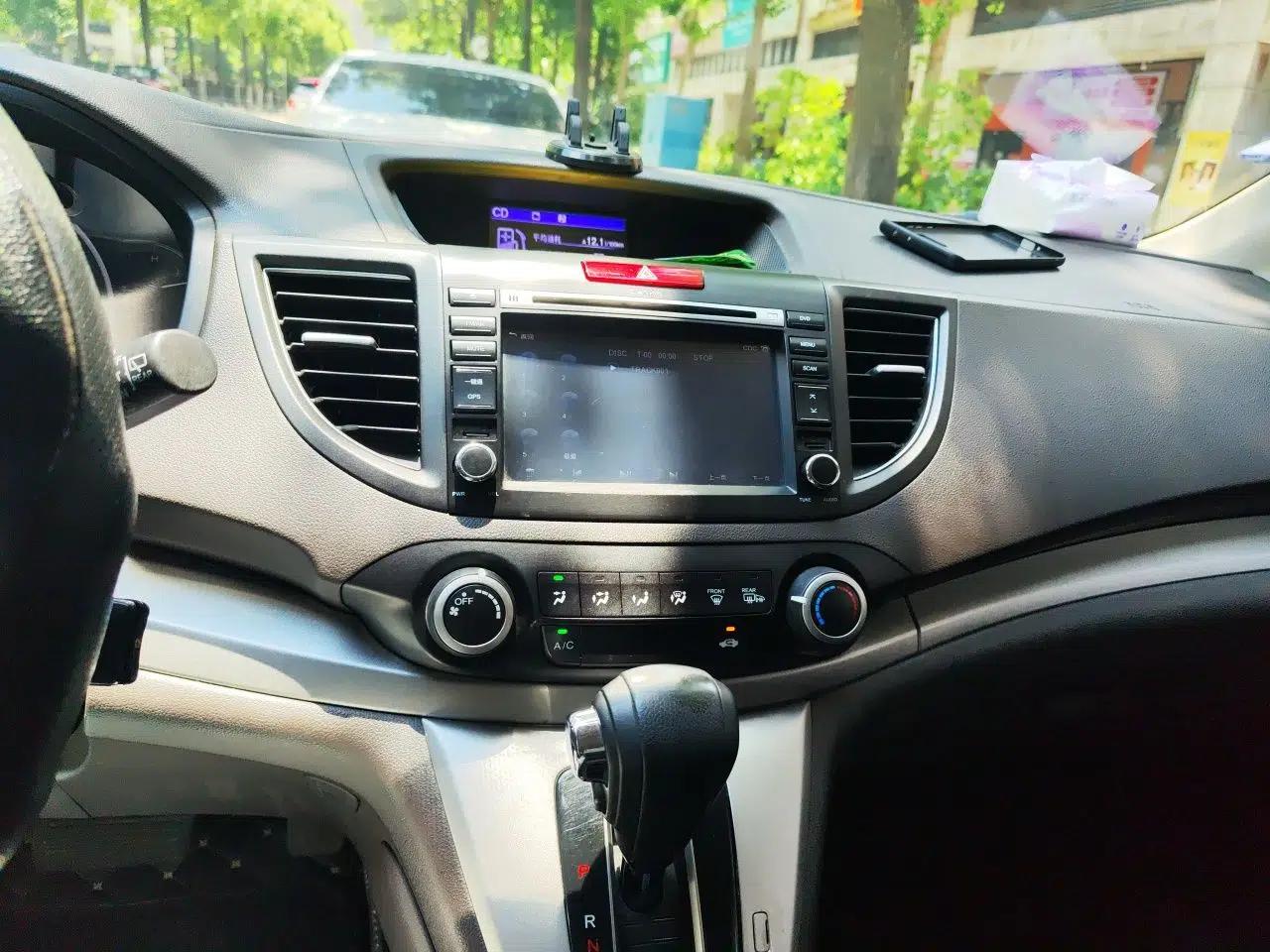Honda CR-V 2013 2.0L 2WD Classic Edition — миниатюра 13