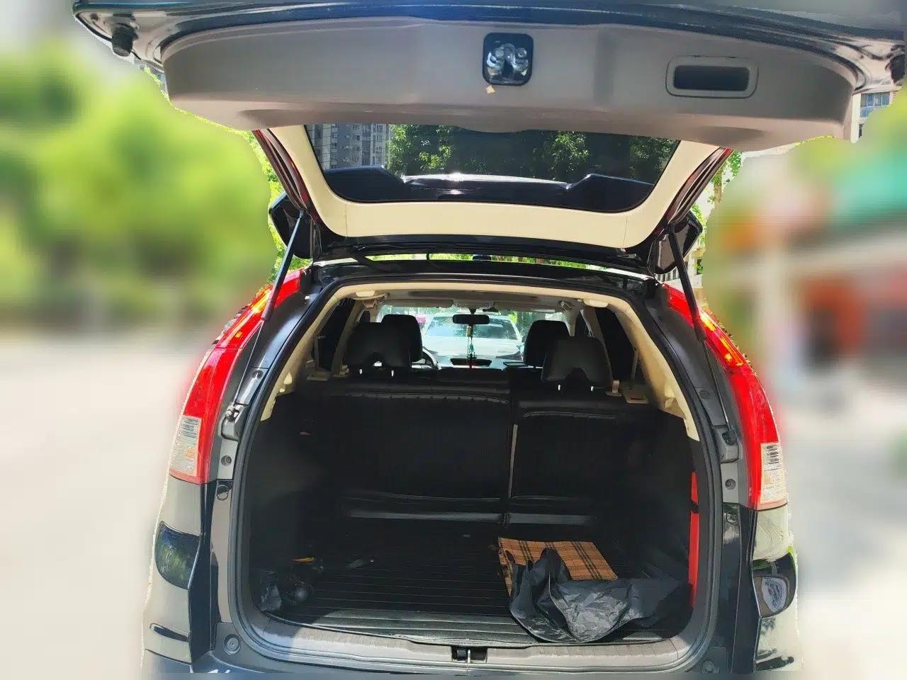 Honda CR-V 2013 2.0L 2WD Classic Edition — миниатюра 19