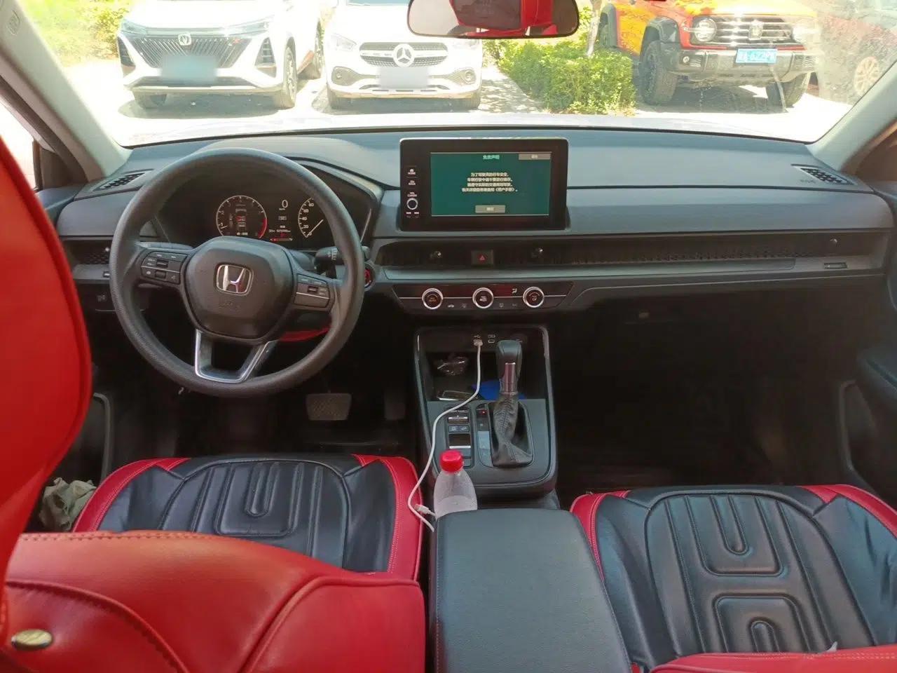Honda CR-V 2023 240TURBO Two-Wheel Drive Active Version 5 Seats — миниатюра 9