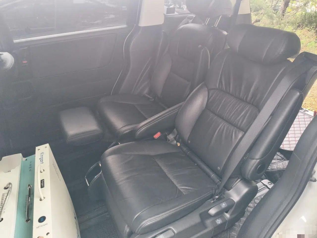 Honda Odyssey 2018 2.4L Smart Edition — миниатюра 17