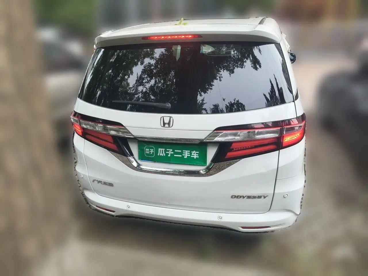 Honda Odyssey 2018 2.4L Smart Edition — миниатюра 5