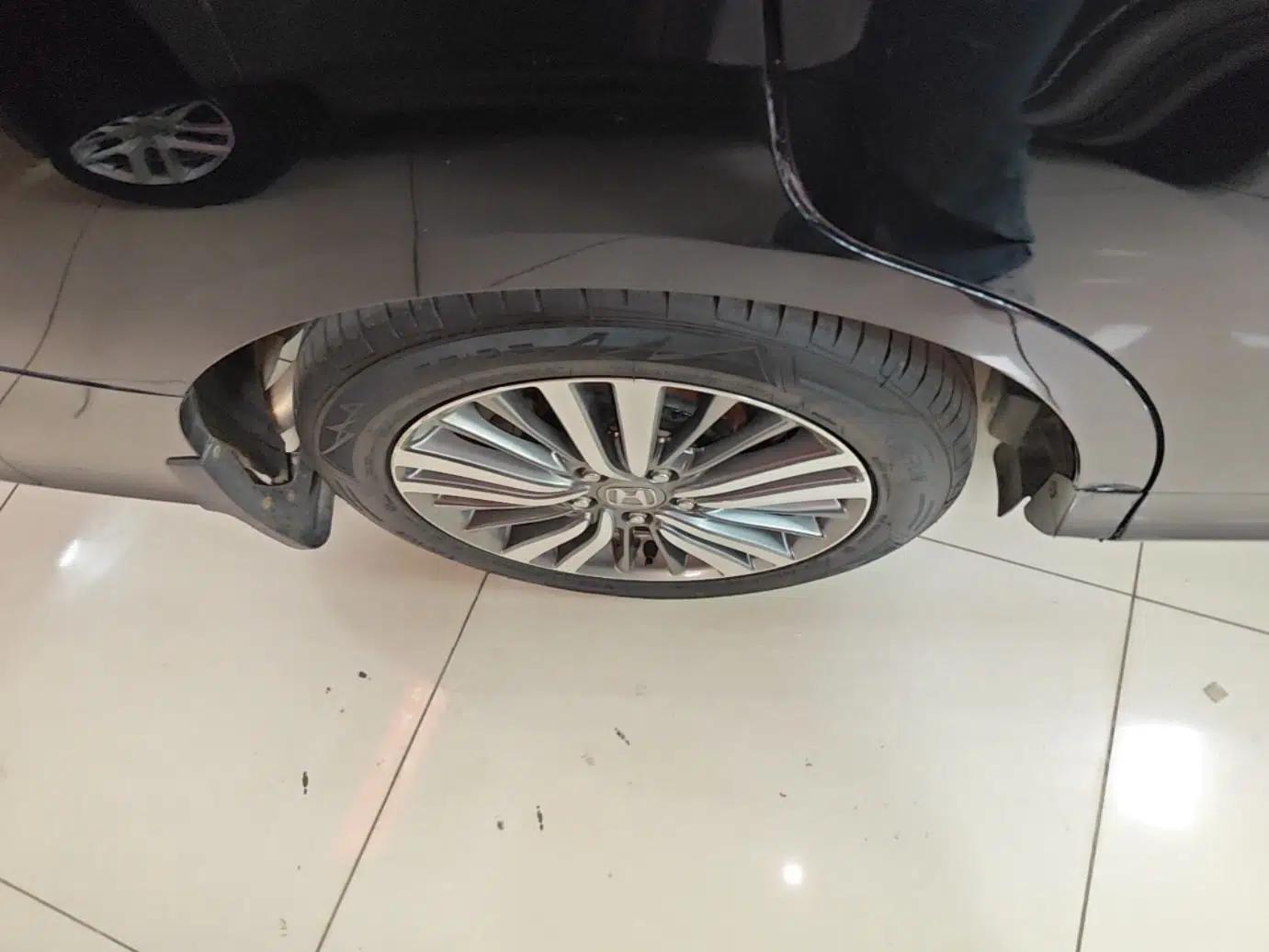 Honda Odyssey 2018 2.4L Luxury Edition — миниатюра 11