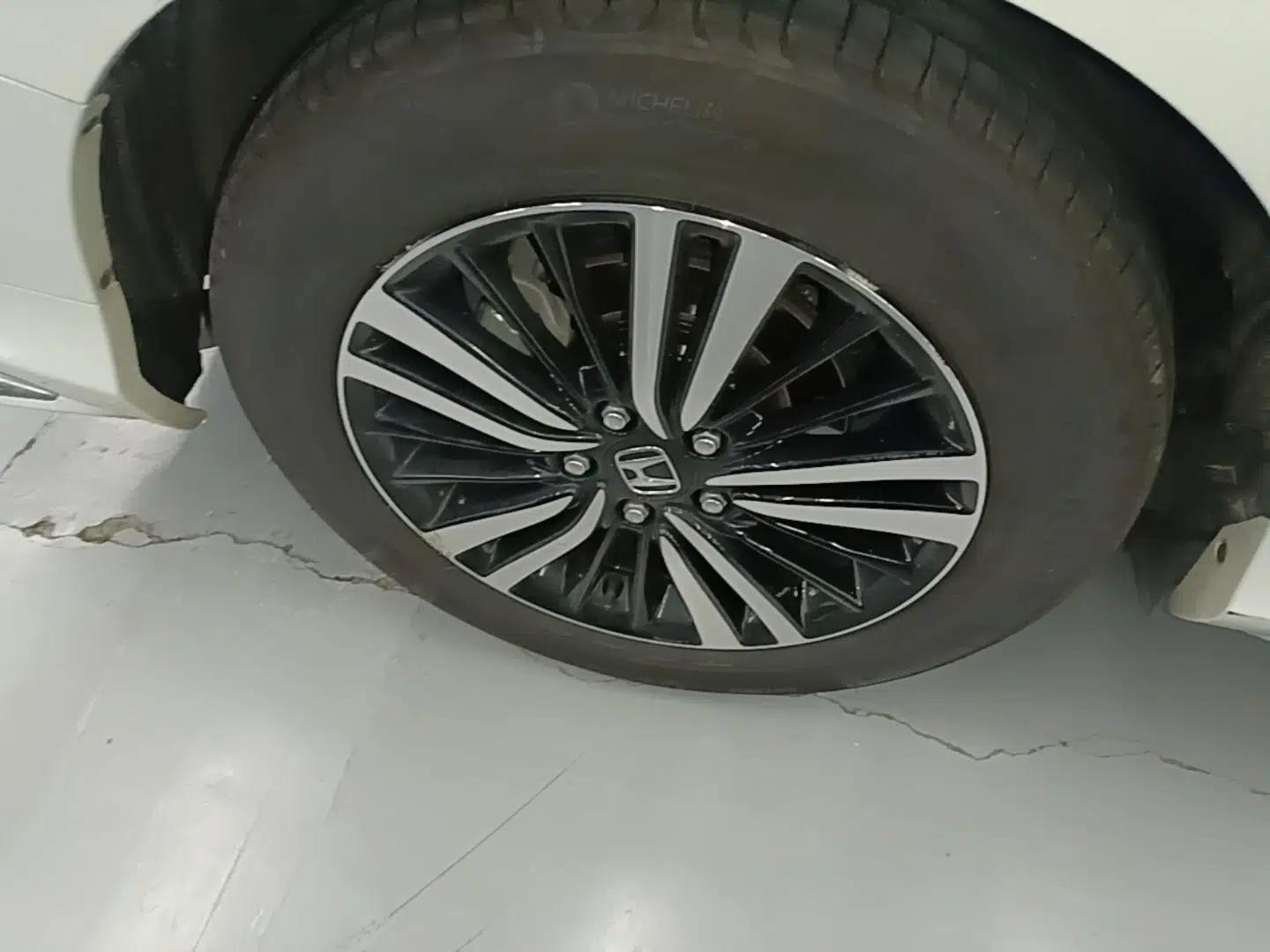 Honda Odyssey 2019 2.0L Rui·Smart Edition — миниатюра 11