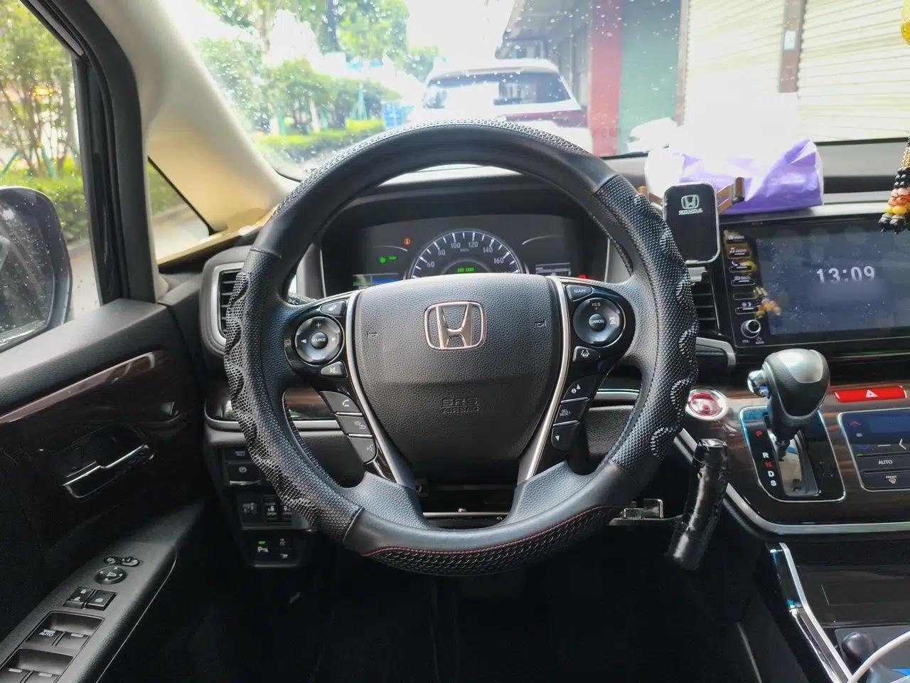 Honda Odyssey 2019 2.0L Rui·Smart Edition — миниатюра 10