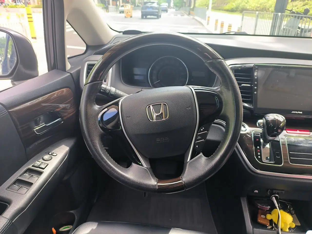 Honda Odyssey 2021 2.0L Rui·Comfort Edition — миниатюра 10