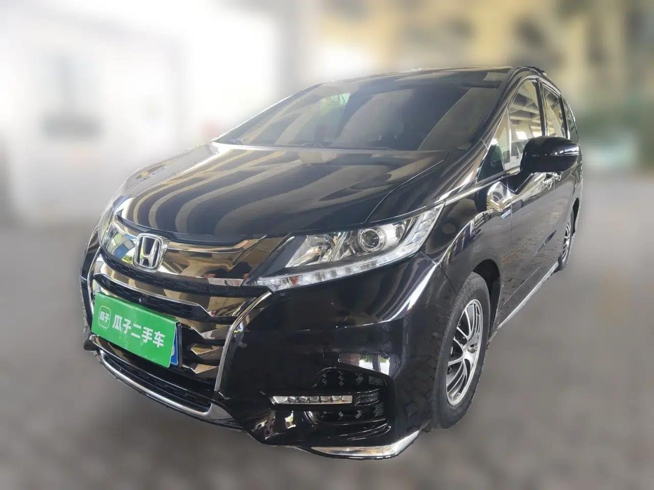 Honda Odyssey 2021 2.0L Rui·Comfort Edition — миниатюра 1