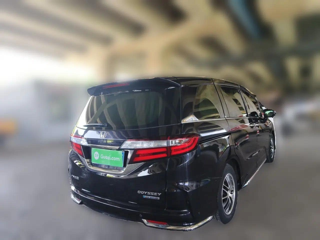 Honda Odyssey 2021 2.0L Rui·Comfort Edition — миниатюра 6