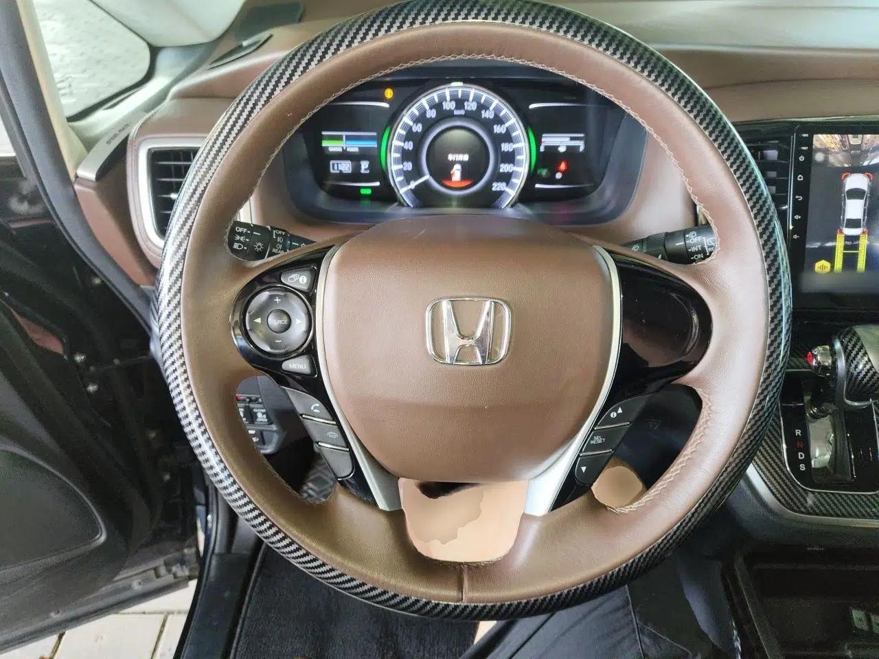 Honda Odyssey 2021 2.0L Rui·Comfort Edition — миниатюра 10