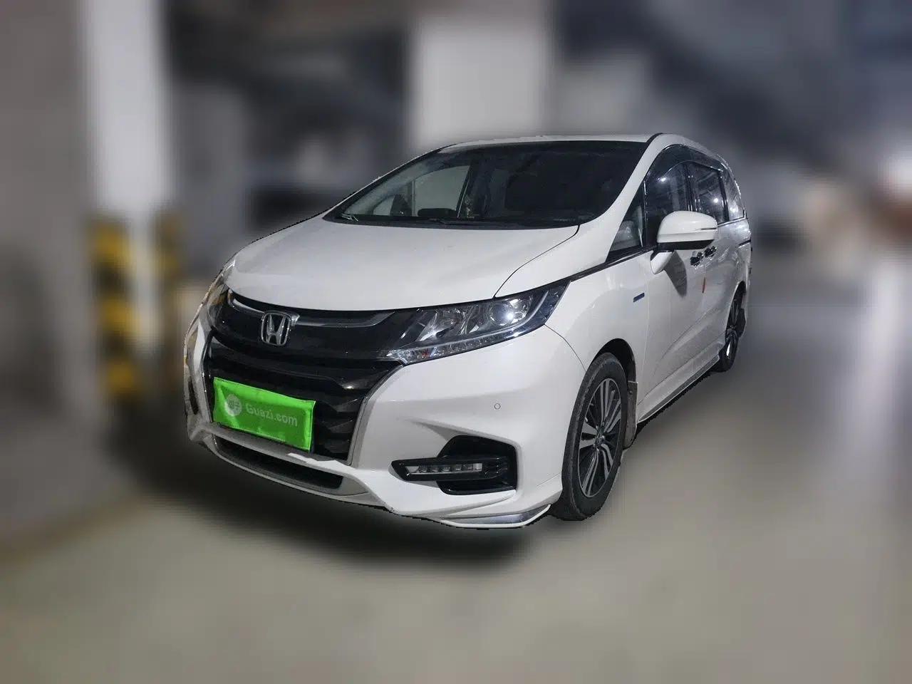 Honda Odyssey 2019 2.0L Rui·Smart Edition — миниатюра 1