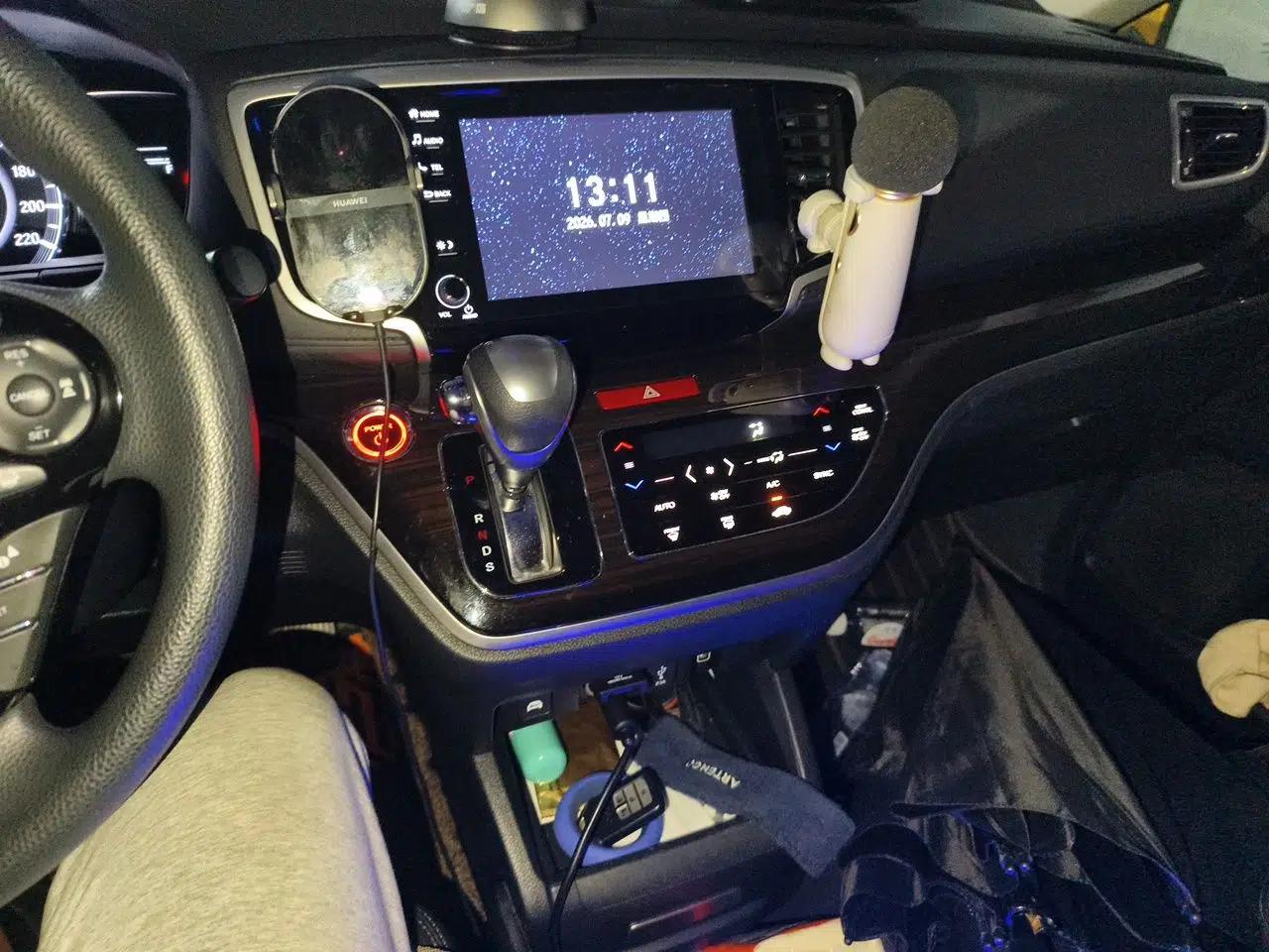 Honda Odyssey 2019 2.0L Rui·Smart Edition — миниатюра 13