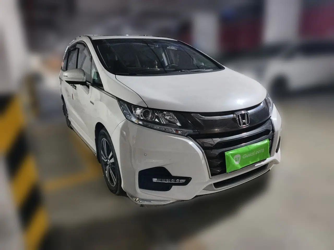 Honda Odyssey 2019 2.0L Rui·Smart Edition — миниатюра 3