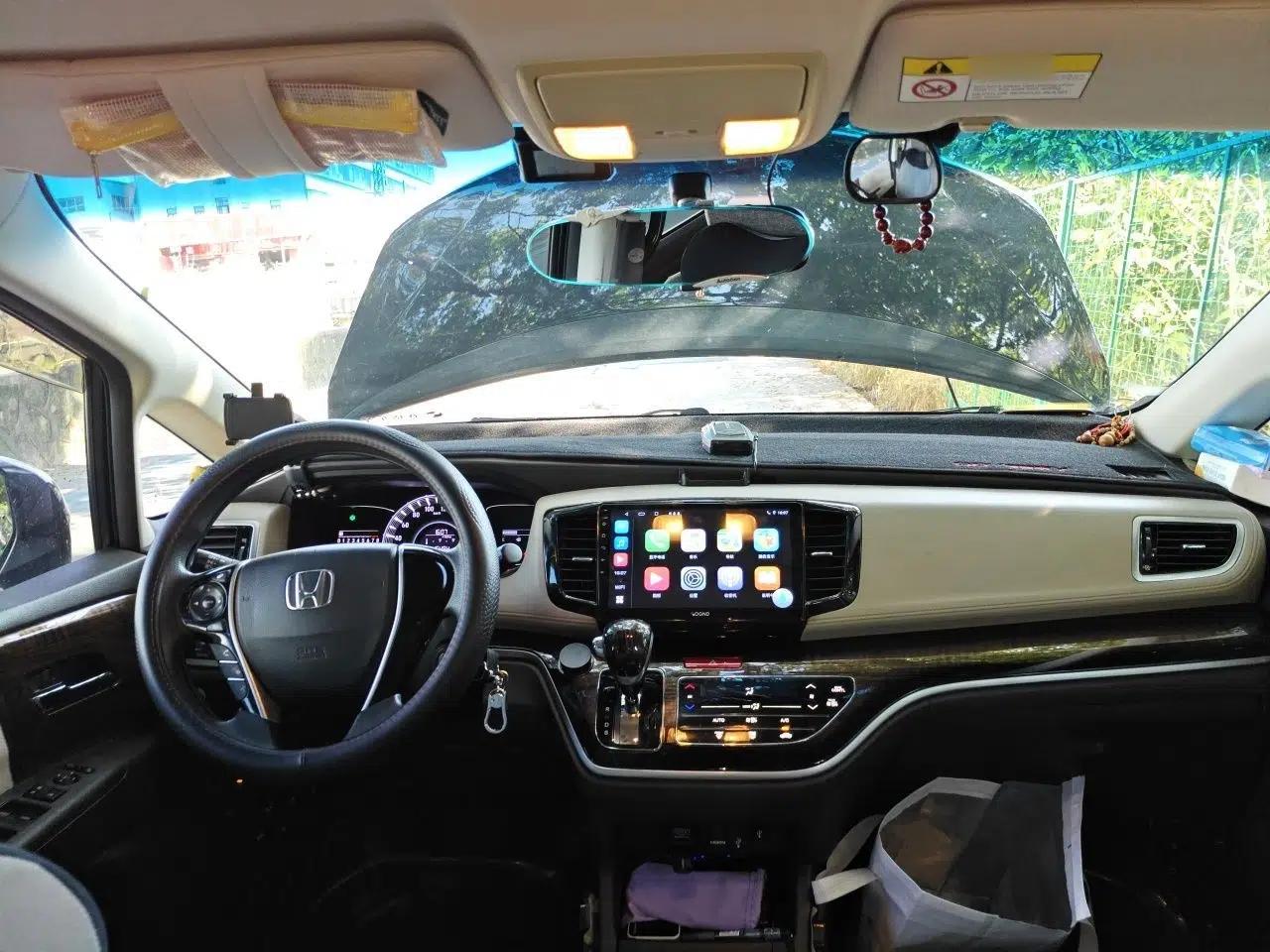 Honda Odyssey 2017 2.4L Comfort Edition — миниатюра 6