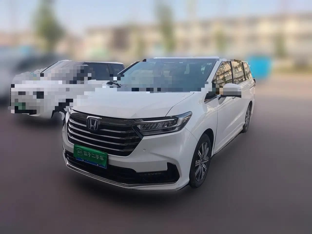 Honda Odyssey 2024 2.0L eHEV Sharp·Leading Edition — миниатюра 1