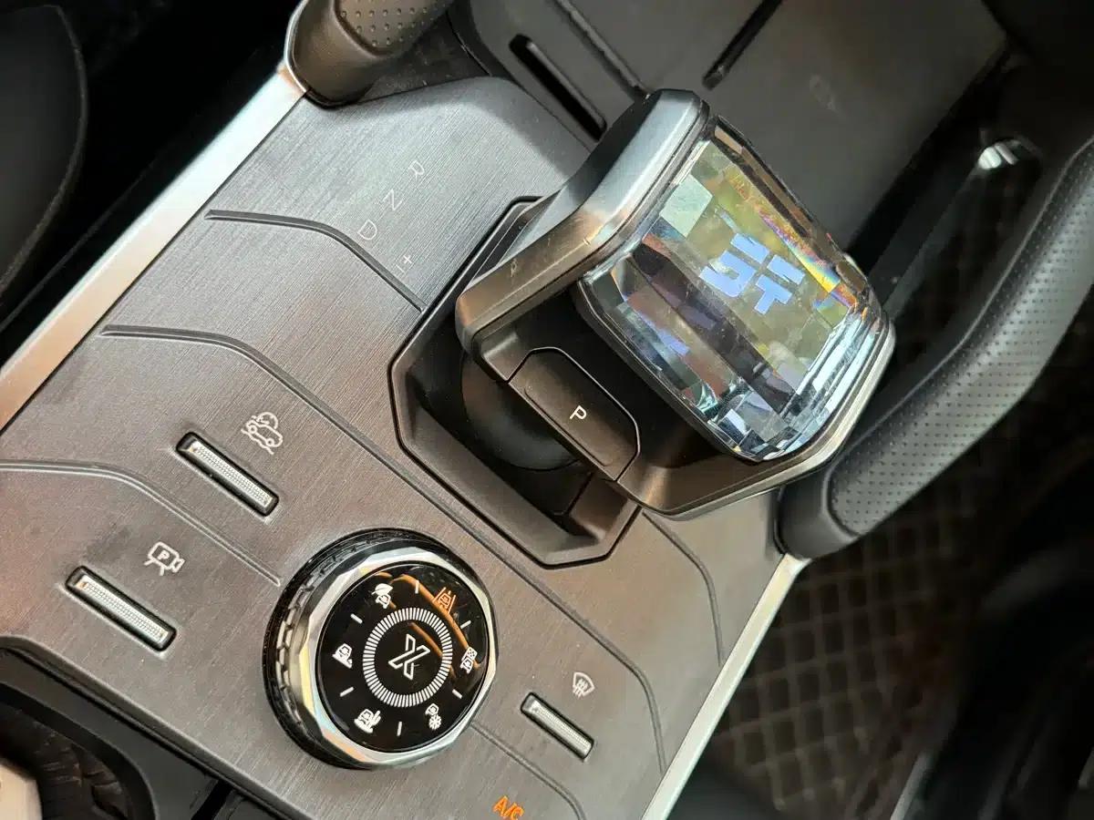 Jetour Traveler 2023 2.0T 4WD Conqueror — миниатюра 17