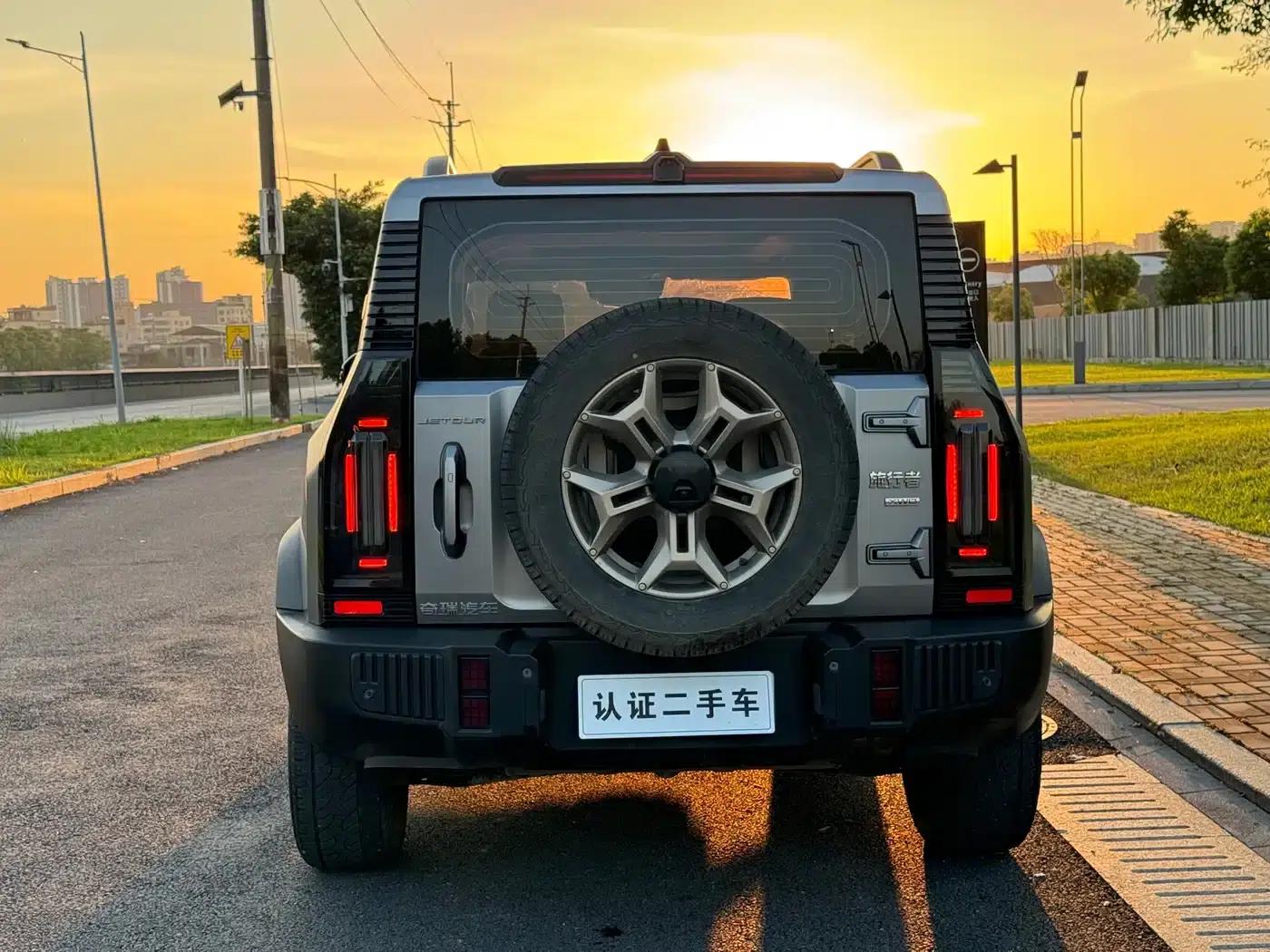 Jetour Traveler 2023 2.0T 4WD Conqueror — миниатюра 4