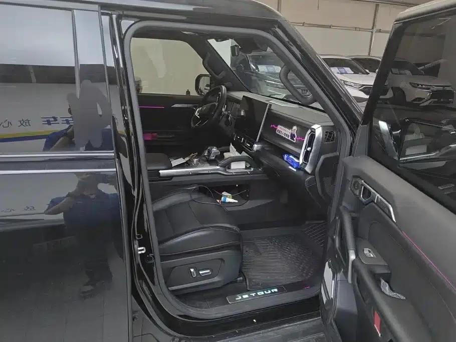 Jetour Traveler 2025 2.0TD DCT XWD Crossover+ — миниатюра 8