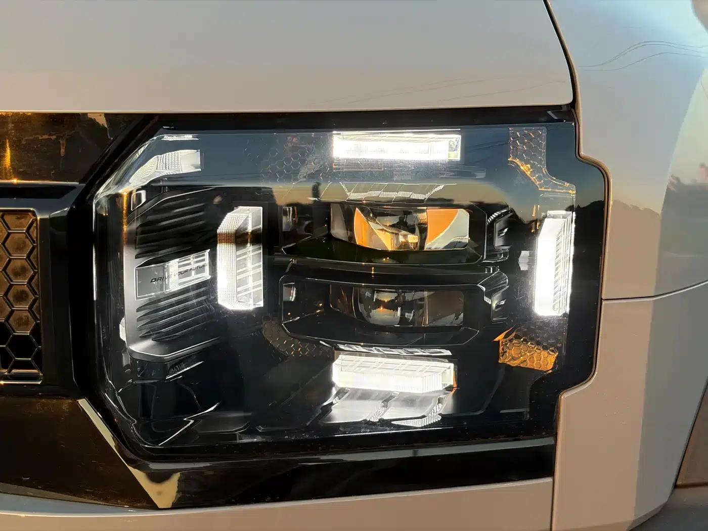 Jetour Traveler 2023 2.0T 4WD Conqueror PRO — миниатюра 15