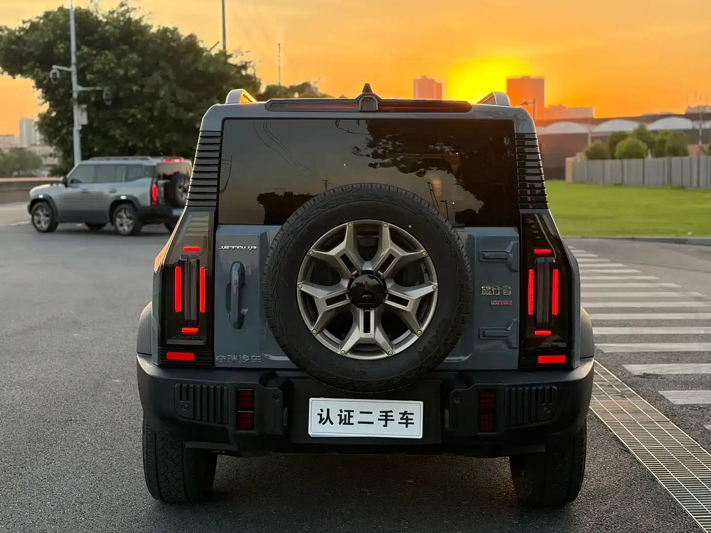 Jetour Traveler 2023 2.0T 4WD Conqueror PRO — миниатюра 4