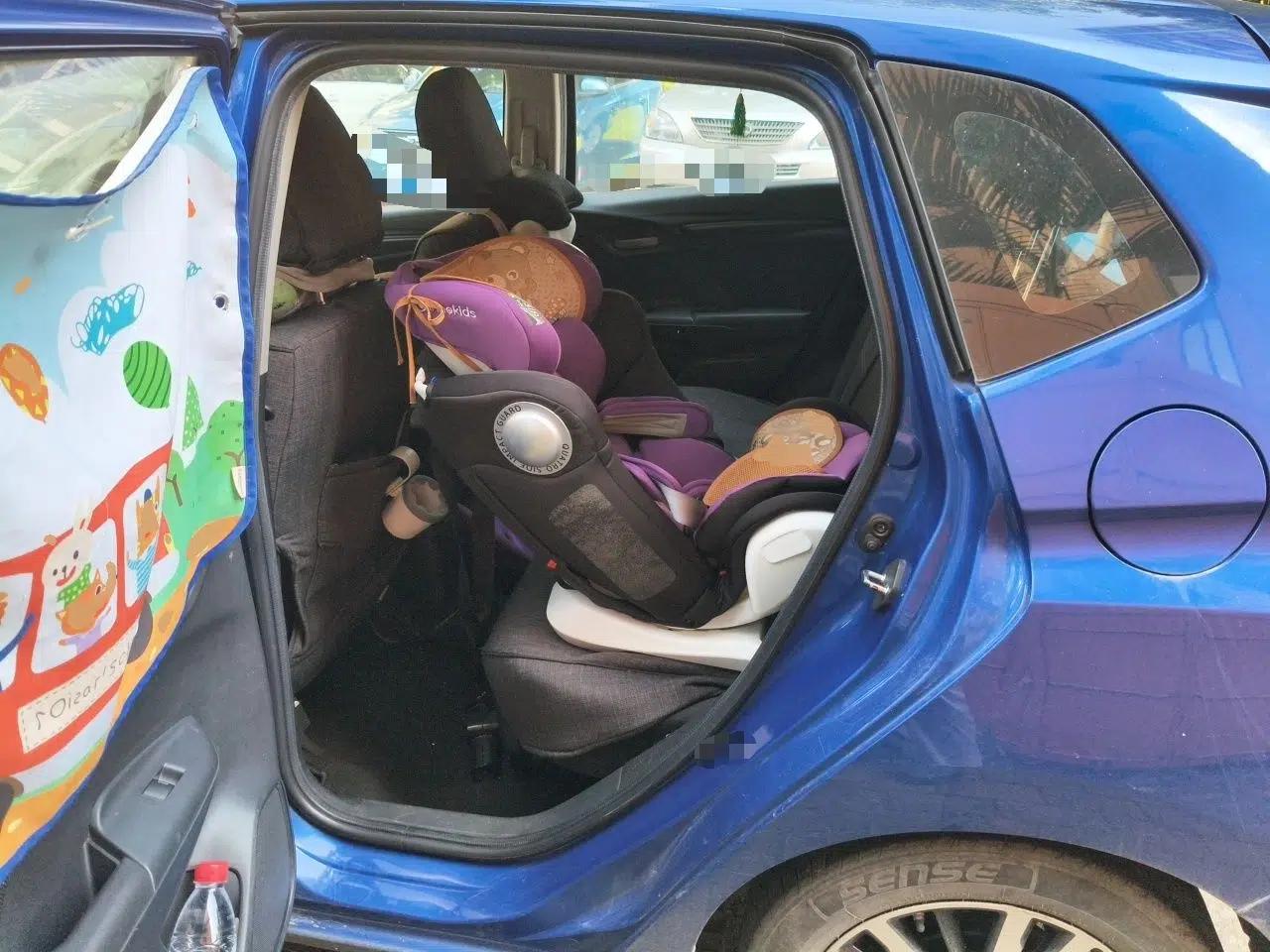 Honda Fit 2014 1.5L LX CVT Comfort Model — миниатюра 17