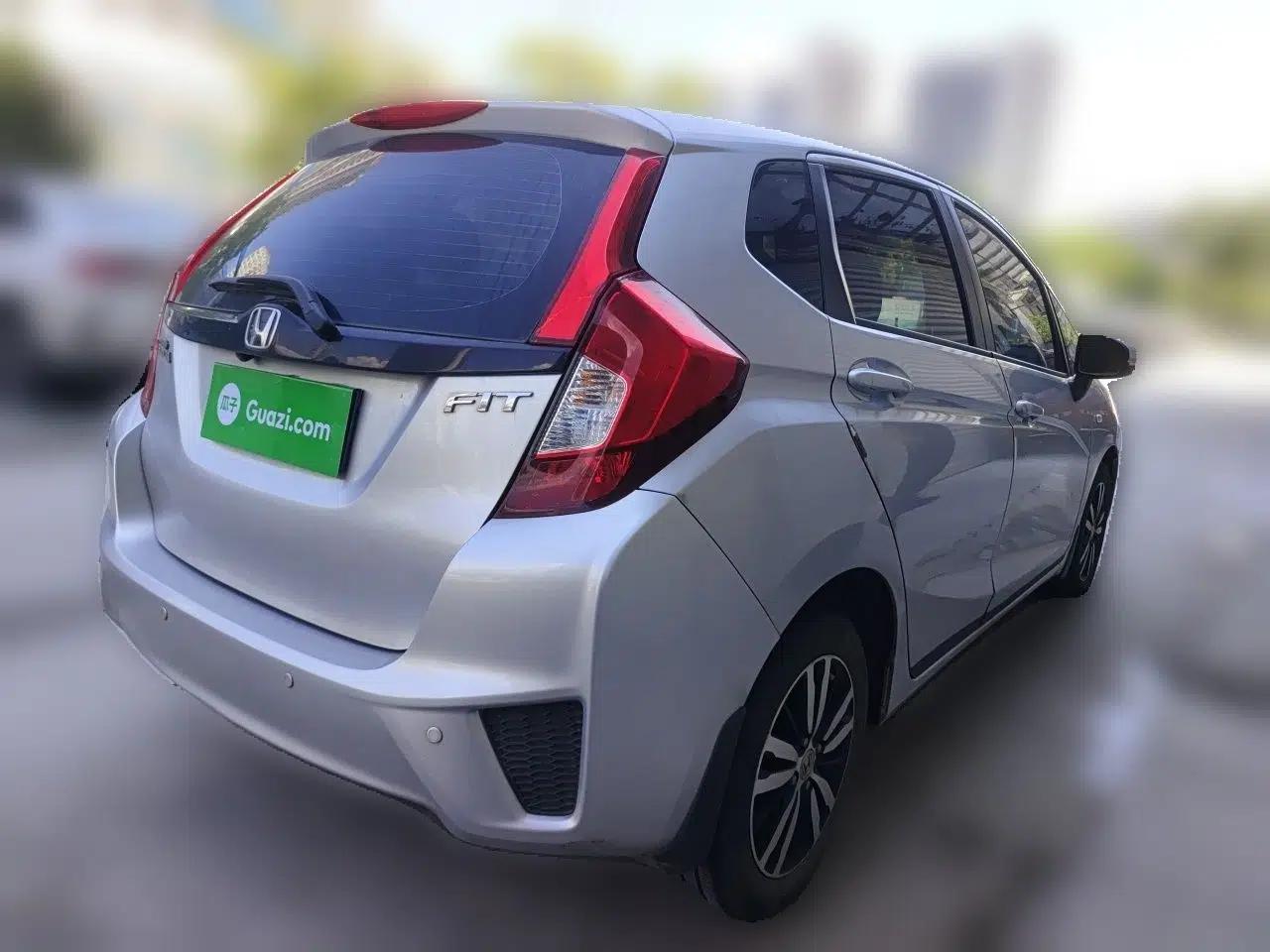 Honda Fit 2014 1.5L LX CVT Comfort Model — миниатюра 6