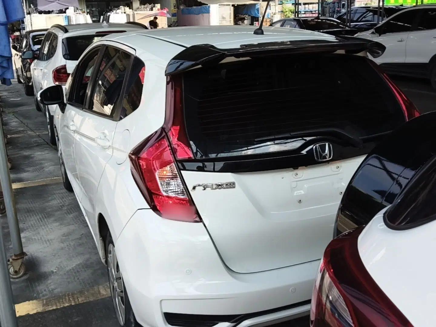 Honda Fit 2020 1.5L CVT Comfort Version — миниатюра 13