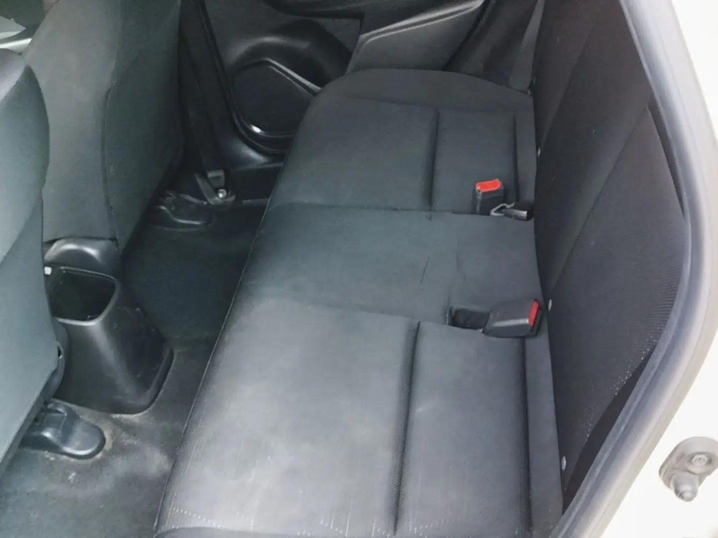 Honda Fit 2020 1.5L CVT Comfort Version — миниатюра 25