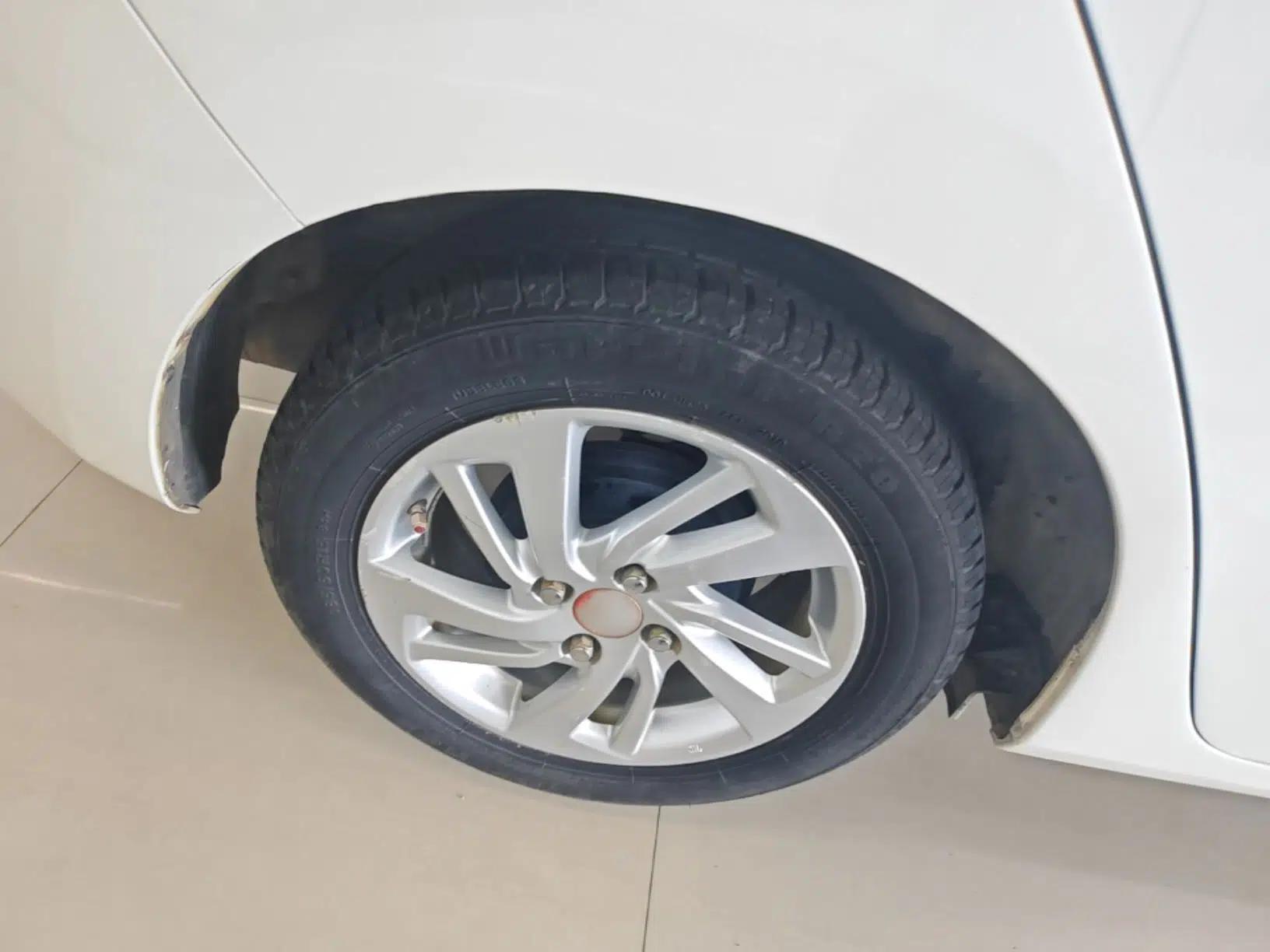 Honda Fit 2014 1.5L LX CVT Comfort Model — миниатюра 11