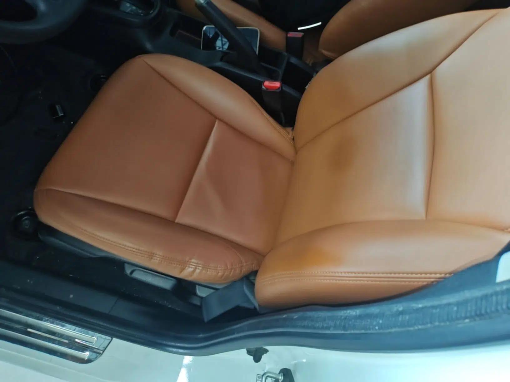 Honda Fit 2014 1.5L LX CVT Comfort Model — миниатюра 17