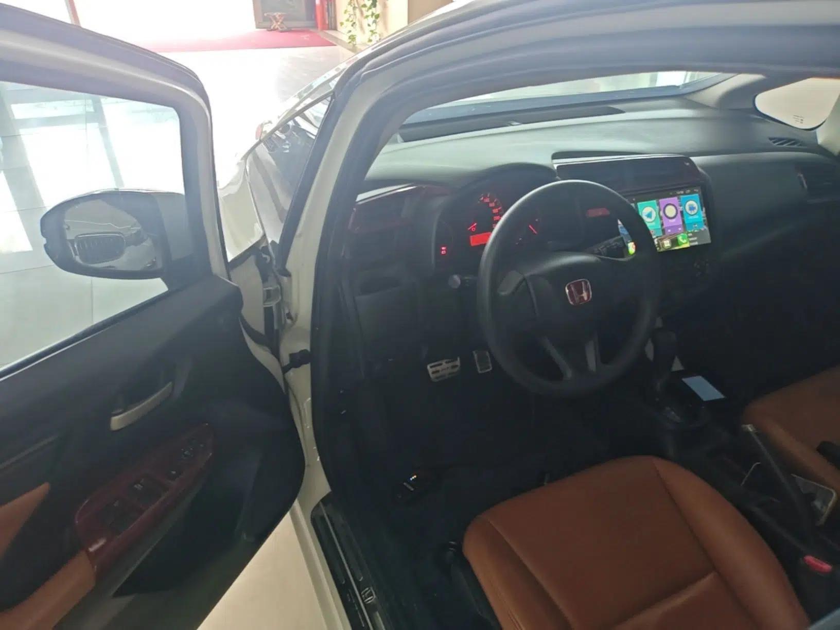 Honda Fit 2014 1.5L LX CVT Comfort Model — миниатюра 18