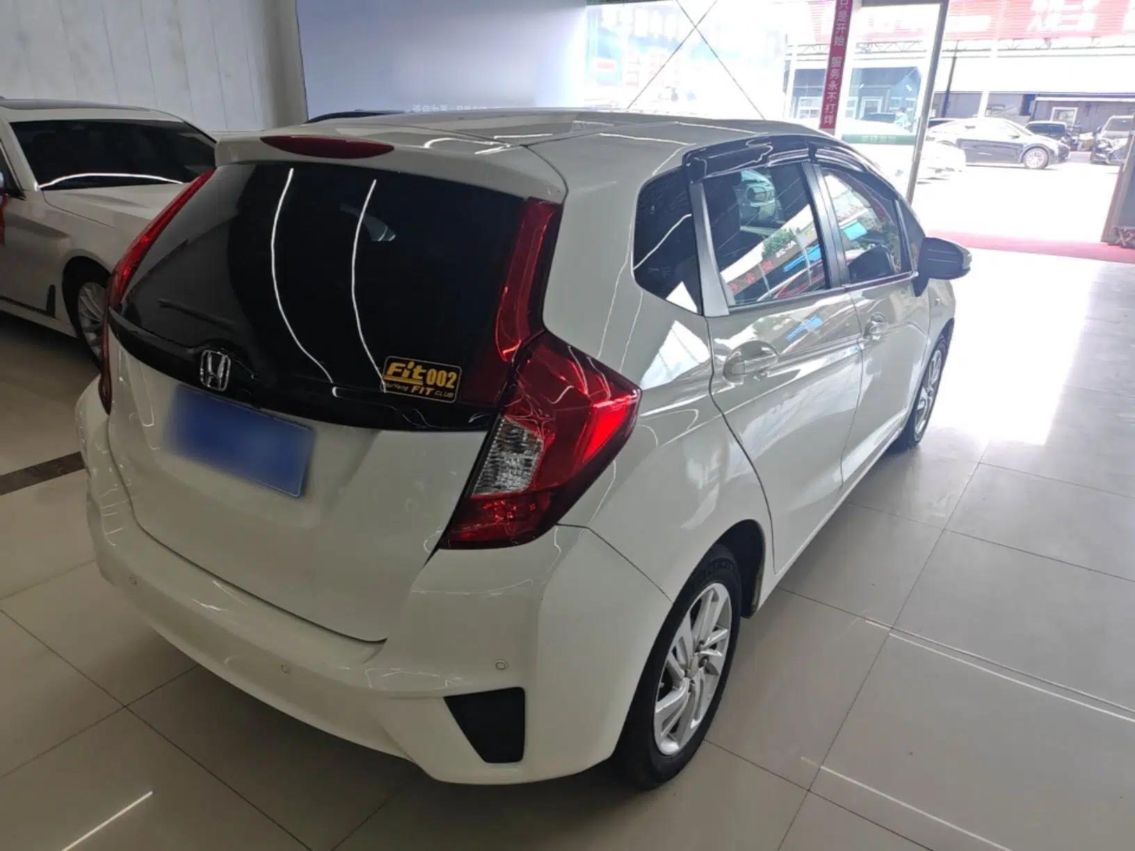 Honda Fit 2014 1.5L LX CVT Comfort Model — миниатюра 6