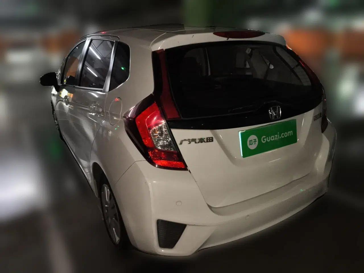 Honda Fit 2016 1.5L LX Manual Comfort Model — миниатюра 4