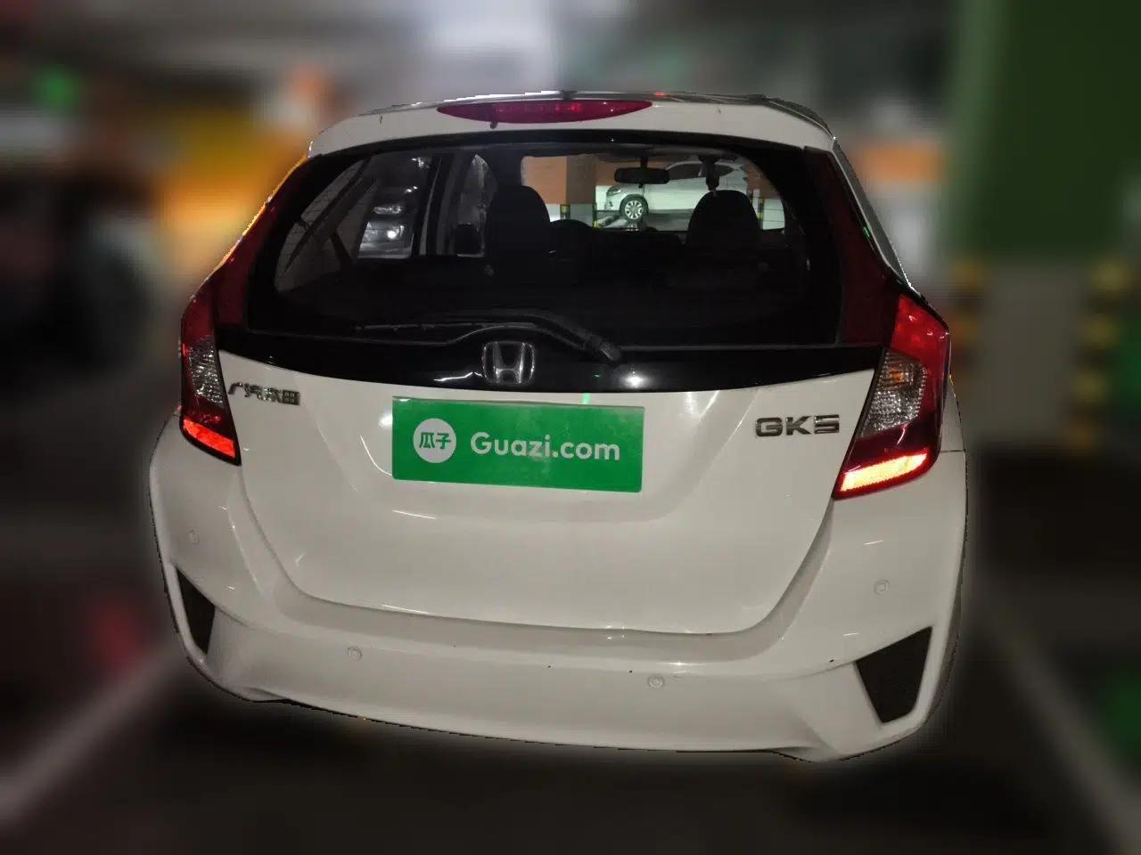 Honda Fit 2016 1.5L LX Manual Comfort Model — миниатюра 5